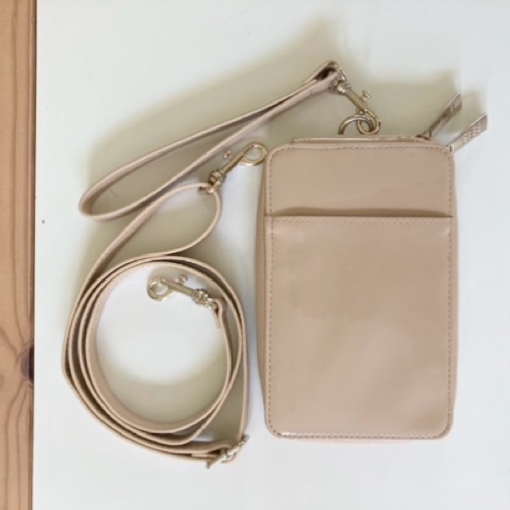 Beis Travel Passport Wallet Crossbody Bag
